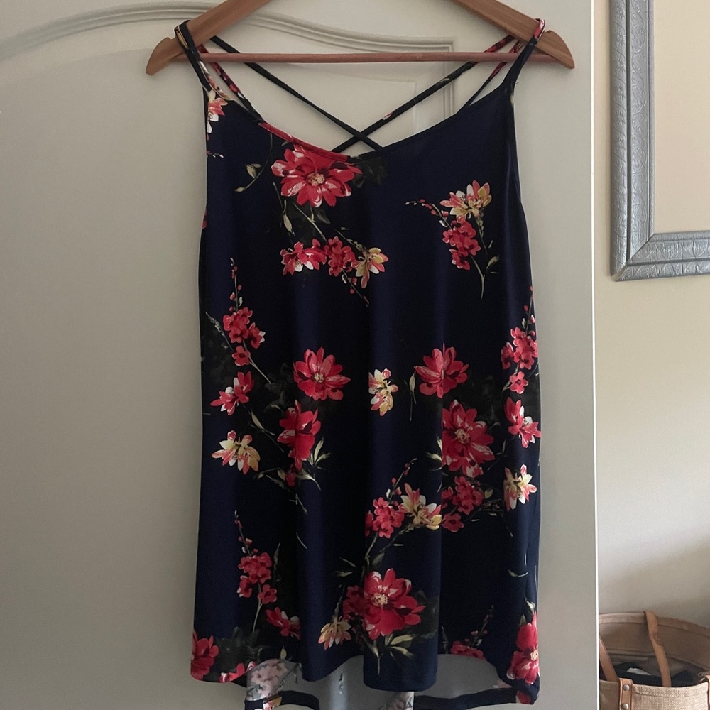 NWT Papermoon 1X Tank/Camisole w/ back strap detail-great for work!
